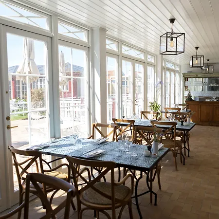 Strandhotellet 酒店 4*