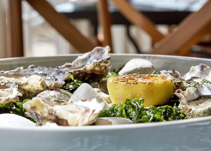 Strandhotellet Hotel 4*