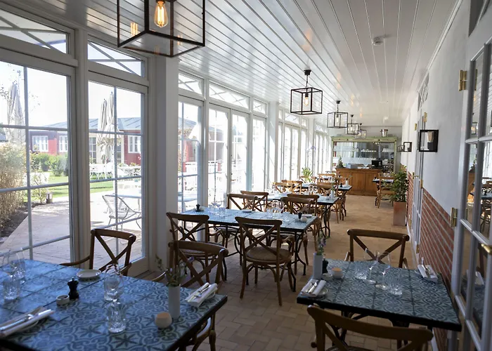 Strandhotellet Hotel